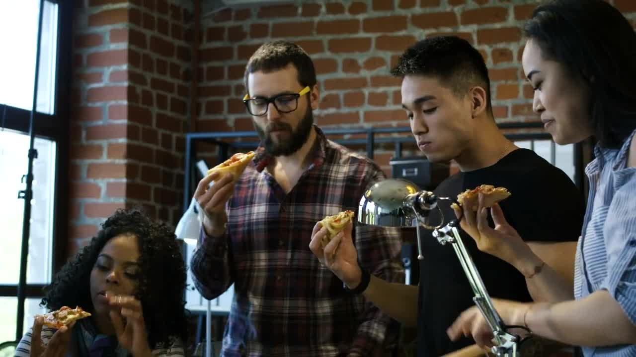 Stock Video Coworkers Eating Pizza In The Office Live Wallpaper For PC - Free Download