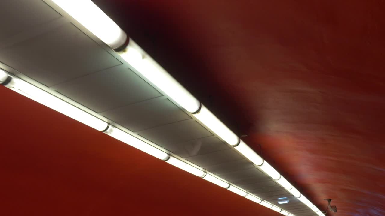 Stock Video Lamps Along A Tunnel Animated Wallpaper - Free Download