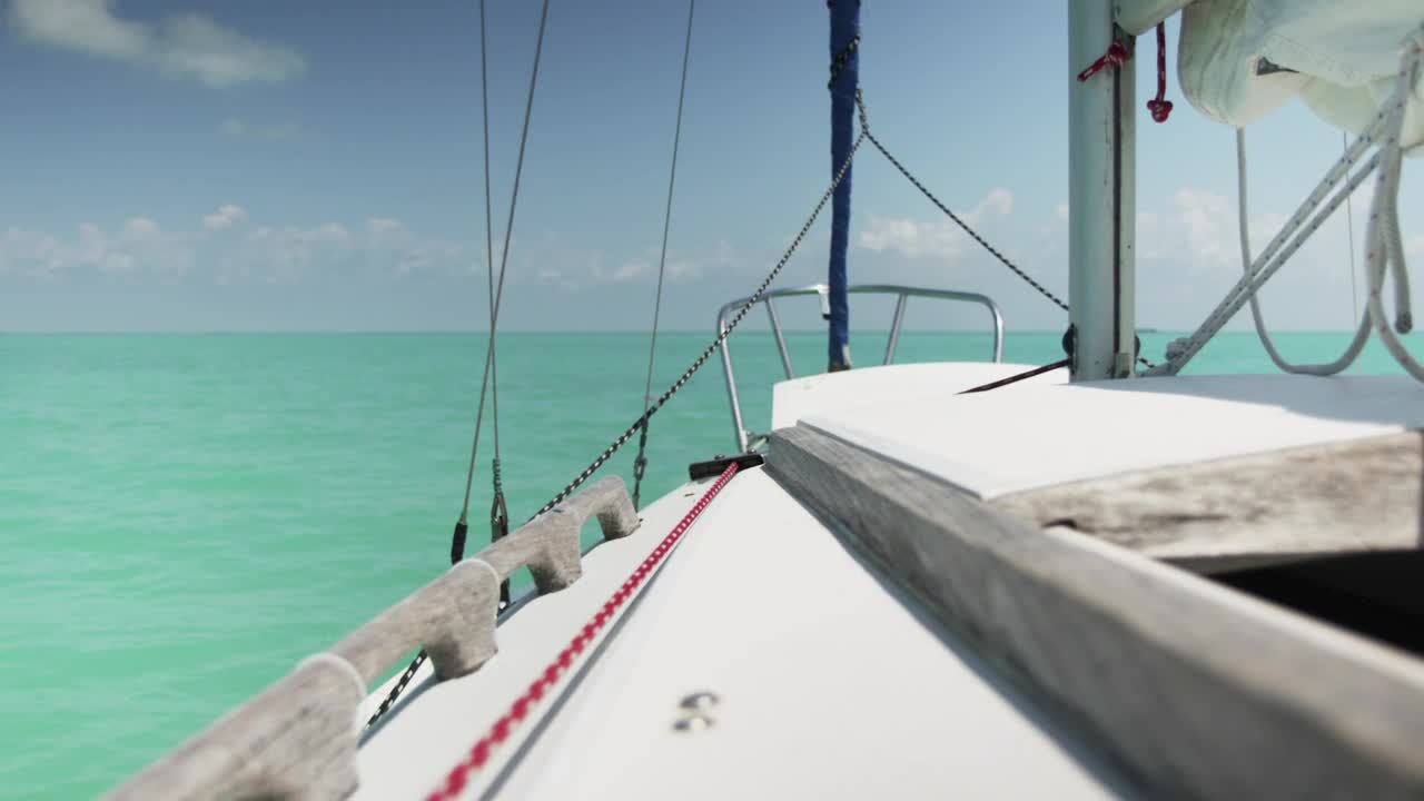 Stock Video Crystal Waters Into The Horizon Live Wallpaper For PC - Free Download