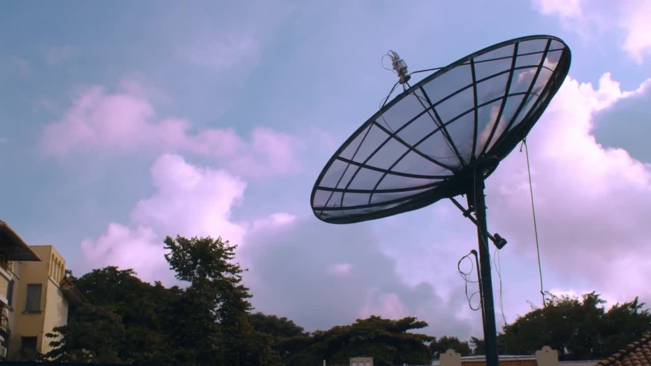 Free Stock Video Satellite Dish Live Wallpaper - Free Download