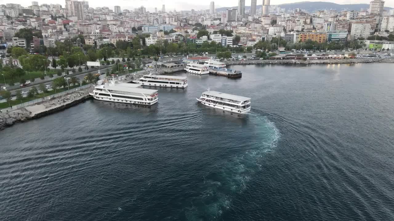 Stock Video Ferryboats Anchored In A Pier Live Wallpaper For PC - Free Download