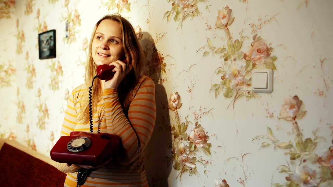 Stock Footage Woman Chatting On An Old Phone Live Wallpaper - Free Download