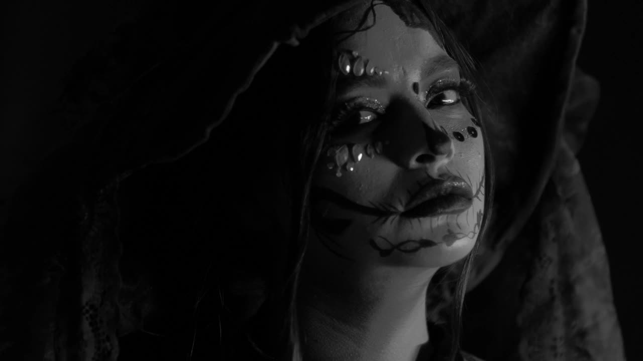 Stock Video Face Of A Woman Disguised As A Catrina Live Wallpaper For PC - Free Download