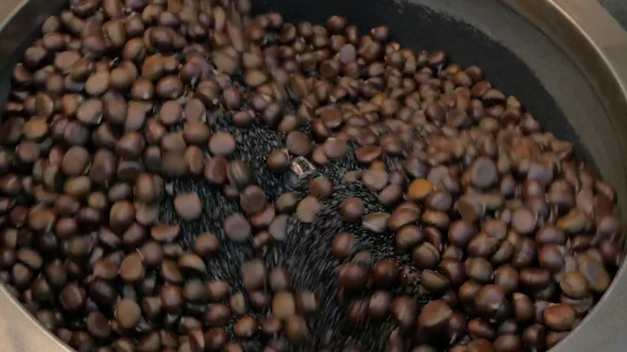 Free Video Stock Street Vendor Roasting Nuts Live Wallpaper - Free Download