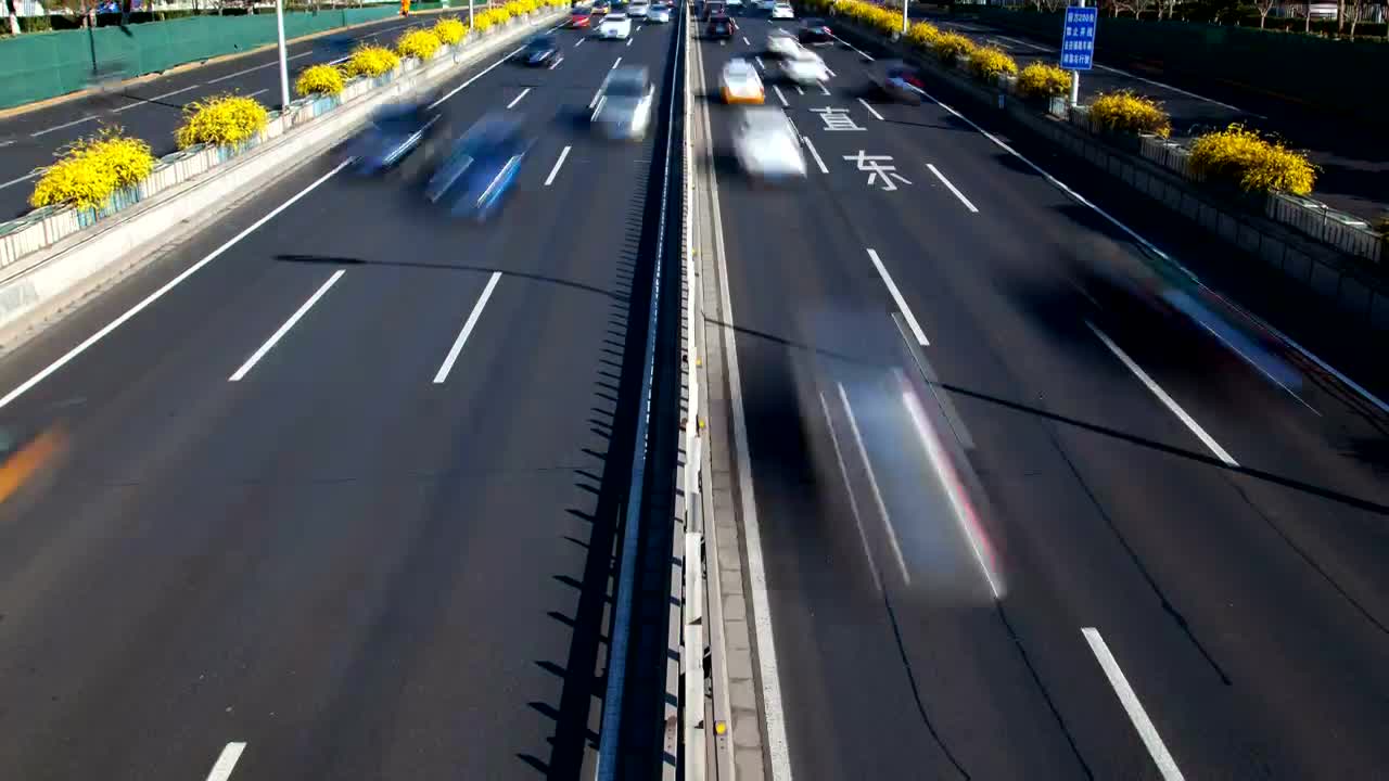 Free Stock Video Vehicles Traveling Fast On A Highway In The City Live Wallpaper - Free Download