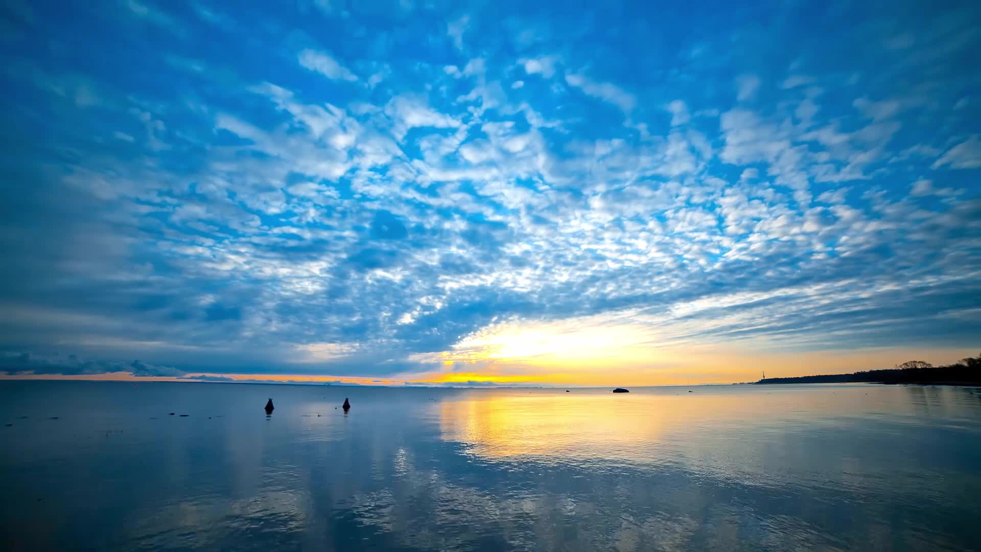 Calm Bay and Blue Sky HD Live Wallpaper - Free Download