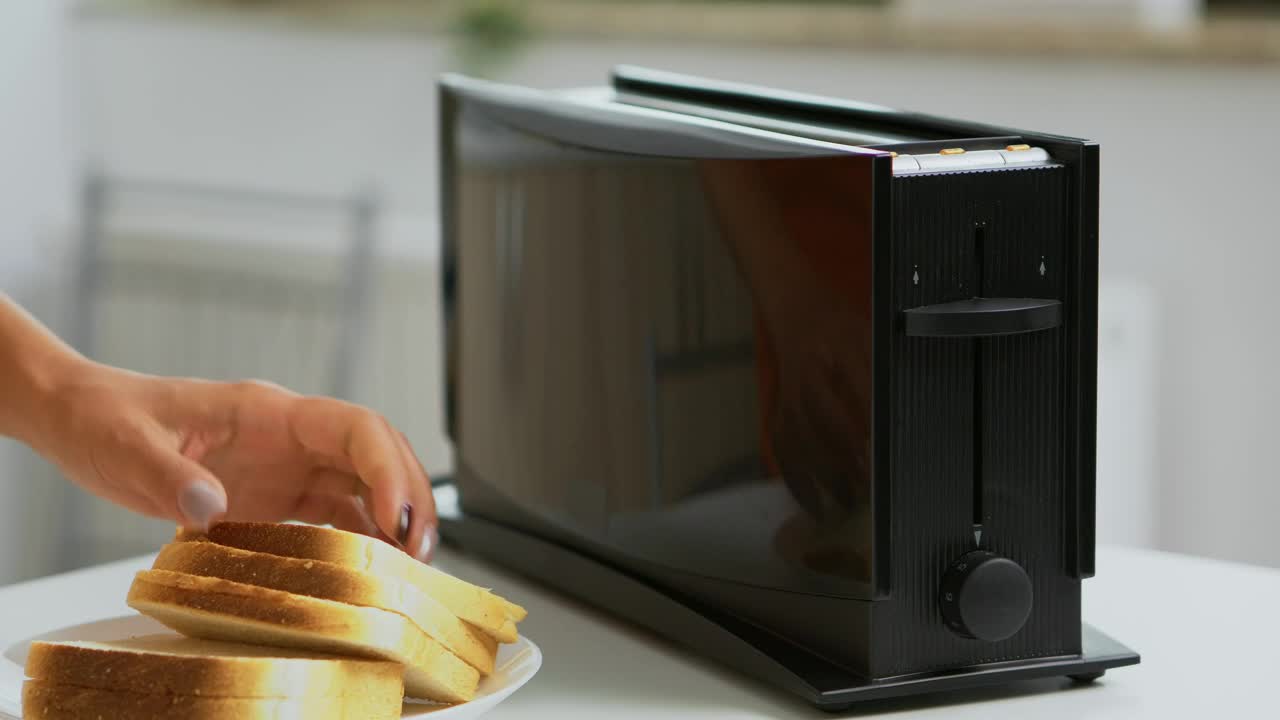 Stock Video Making Toast For Breakfast Animated Wallpaper - Free Download