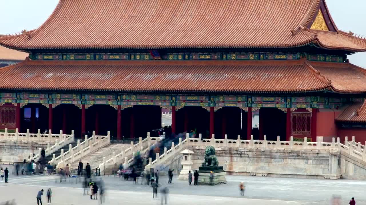 Stock Video Huge Asian Building With Many Tourists Animated Wallpaper - Free Download