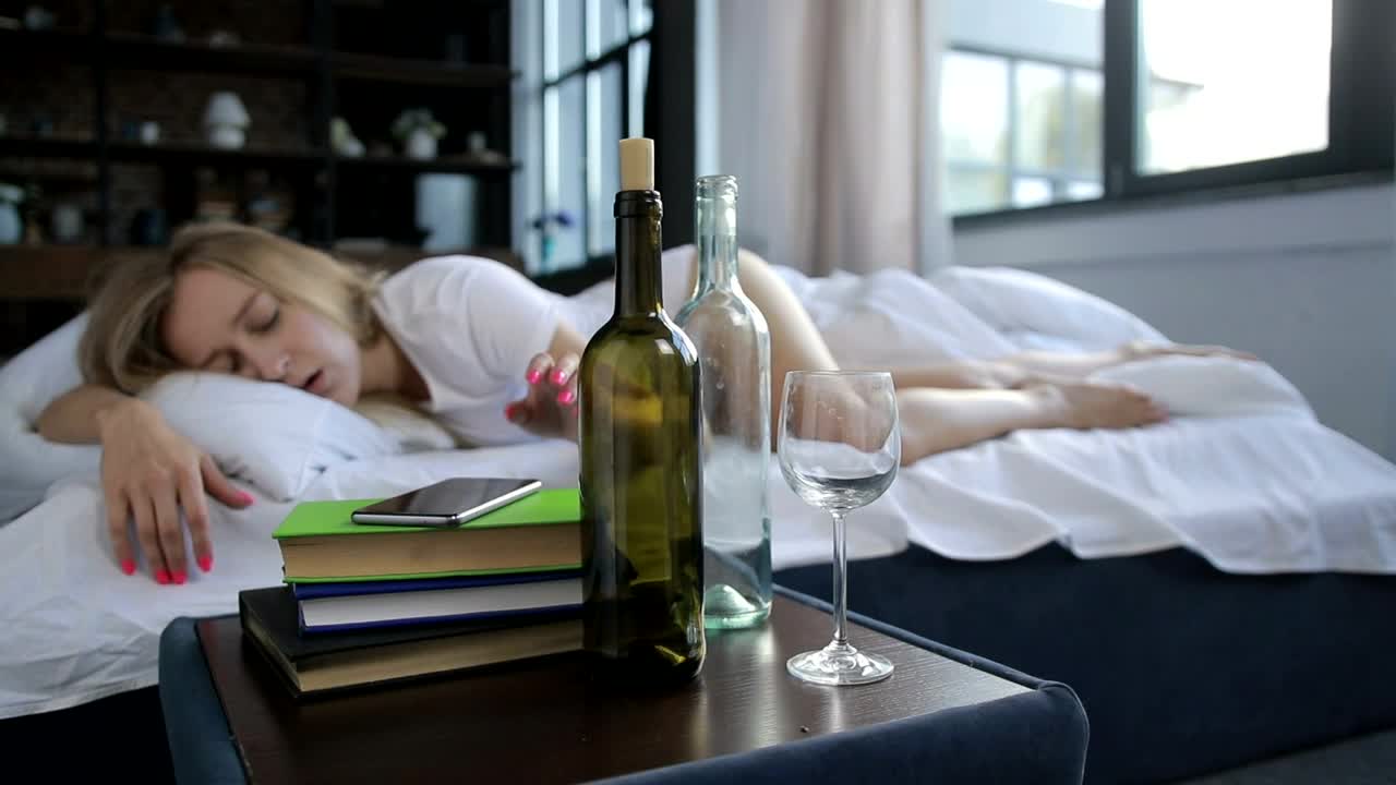 Free Video Stock Suffering From A Hangover Live Wallpaper - Free Download