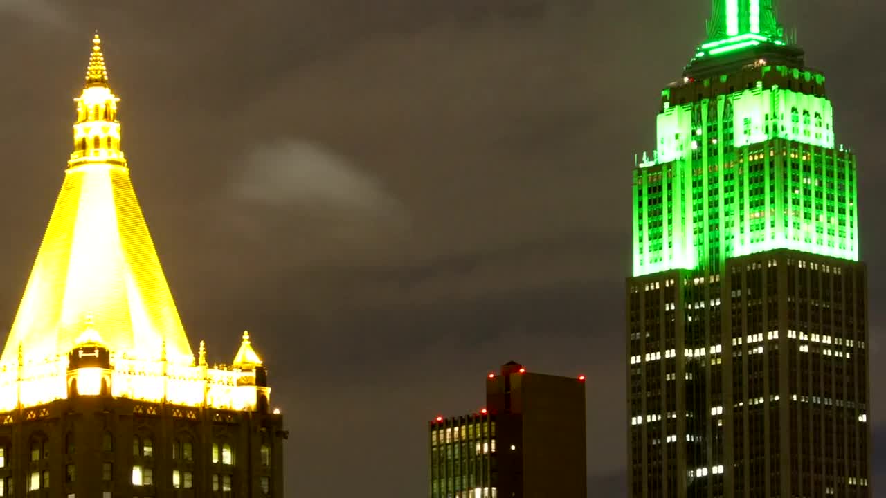 Stock Video Empire State Building At Night Live Wallpaper For PC - Free Download