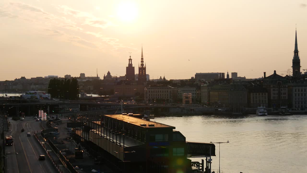 Free Video Stock sunset across old buildings Live Wallpaper - Free Download