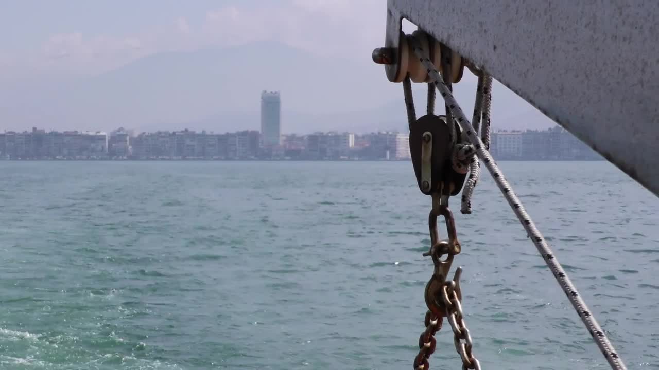 Stock Video Fishing Boat Crane Sailing Live Wallpaper For PC - Free Download