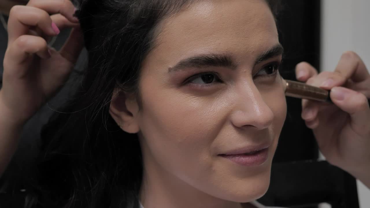 Free Stock Video Young Woman Being Made Up And Combed Live Wallpaper - Free Download