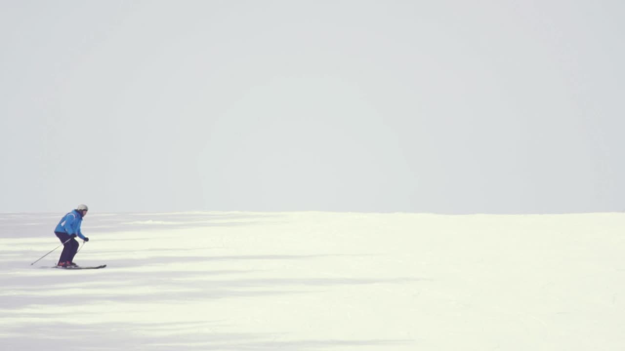 Stock Video Man Skiing In The Mountai Animated Wallpaper - Free Download