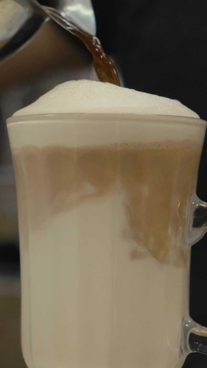 Stock Video Mug With Sparkling Cappuccino Live Wallpaper - Free Download