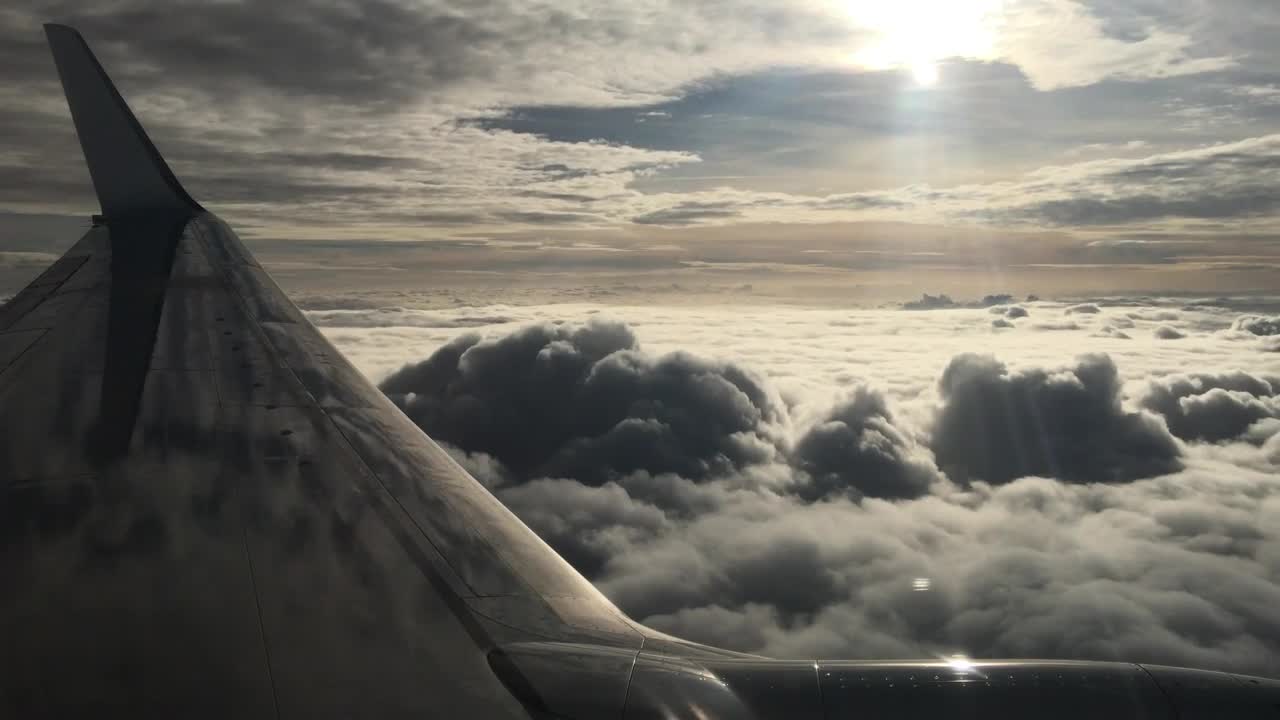 Free Video Stock Smooth Flying Above The Clouds Live Wallpaper - Free Download