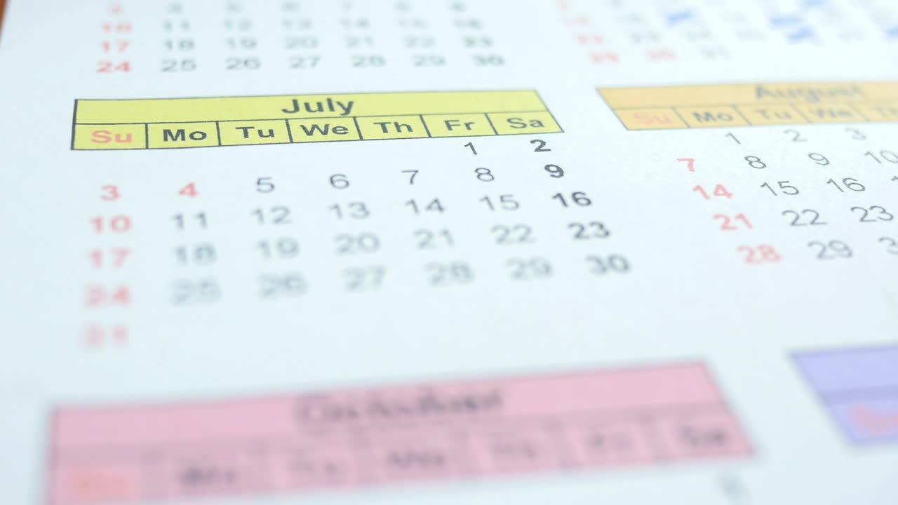 Stock Video Marking A Calendar In Jul Animated Wallpaper - Free Download