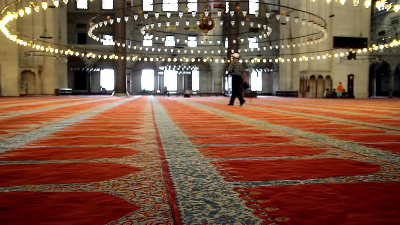 Stock Video Huge Living Room With A Carpet Inside A Mosque Animated Wallpaper - Free Download