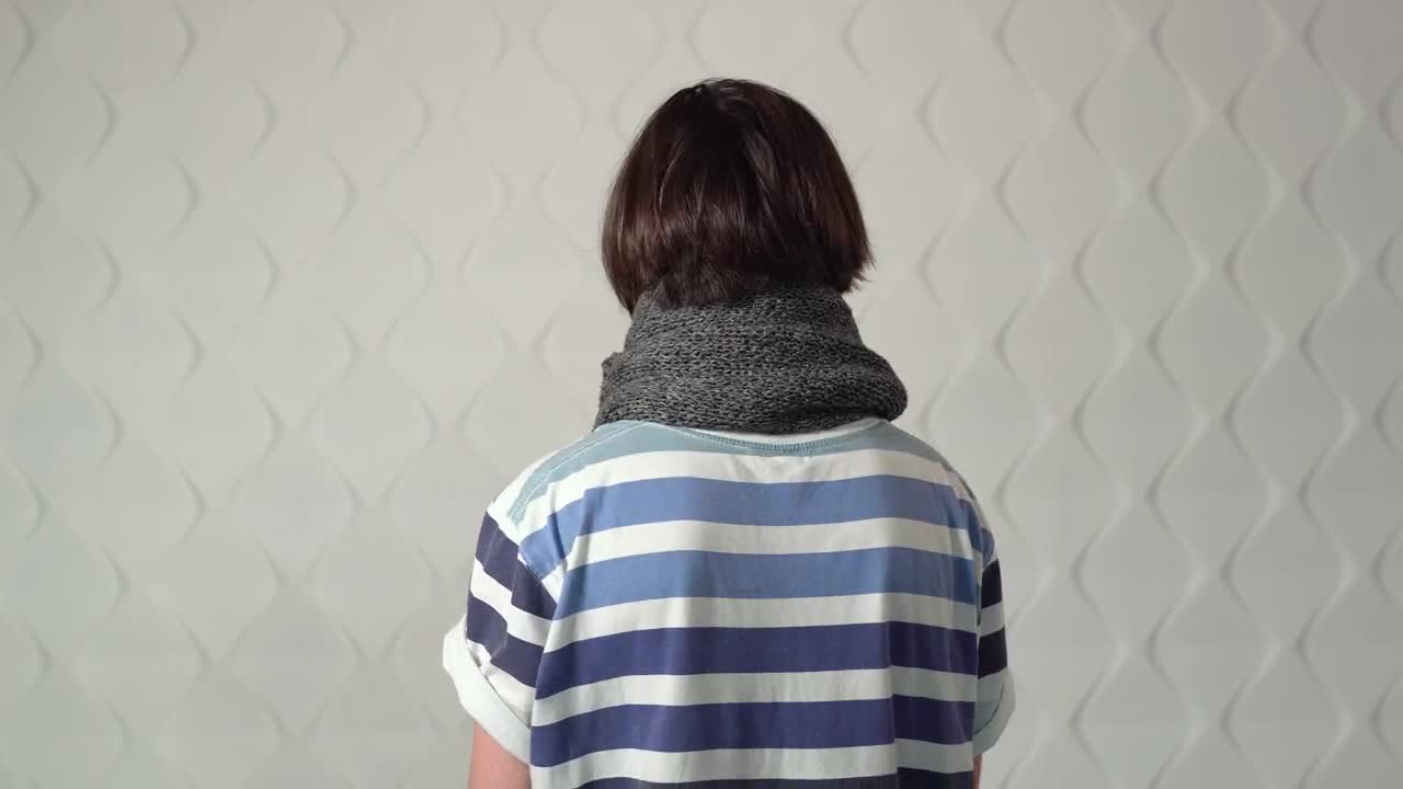 Free Stock Video Sick Man With Mask And Scarf Live Wallpaper - Free Download