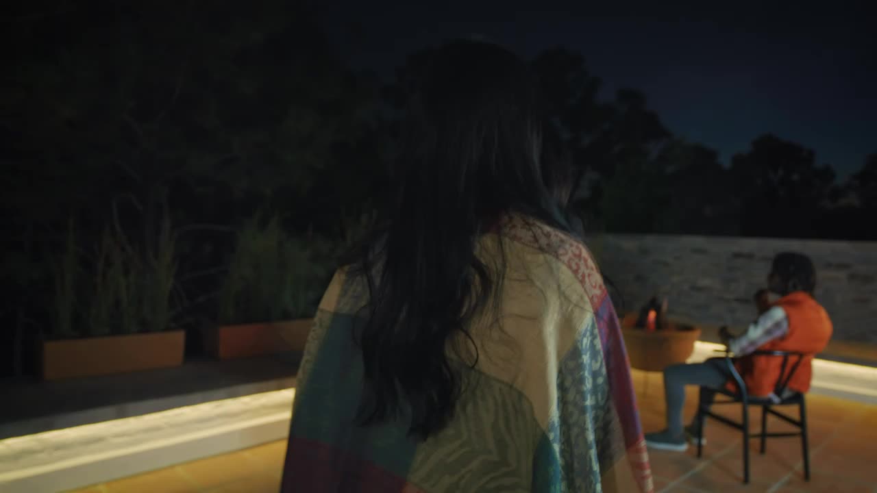 Stock Video Girl Bringing Marshmallows For Campfire With Friends Live Wallpaper For PC - Free Download