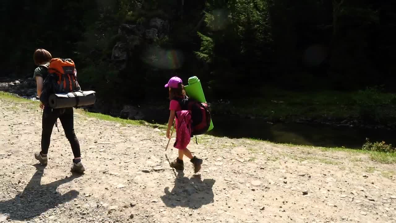 Stock Video Family Hiking Through A Dirt Road Live Wallpaper For PC - Free Download