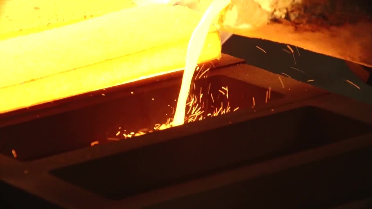 Video Stock Producing Gold Bullion Live Wallpaper Free - Free Download