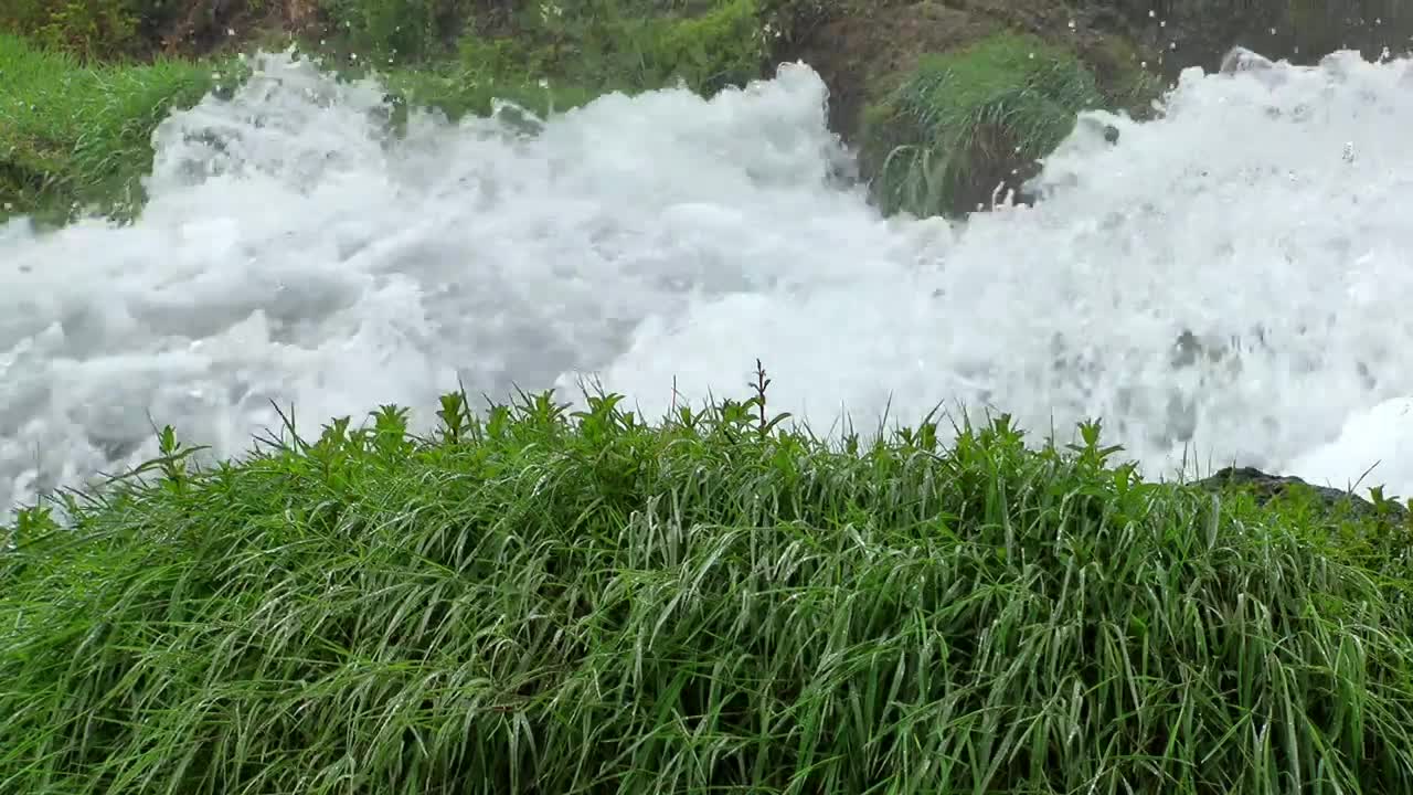 Free Stock Video Water From A River Advancing With Pressure Live Wallpaper - Free Download