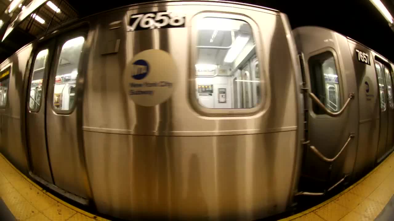Free Video Stock Subway Train Leaving The Station Live Wallpaper - Free Download