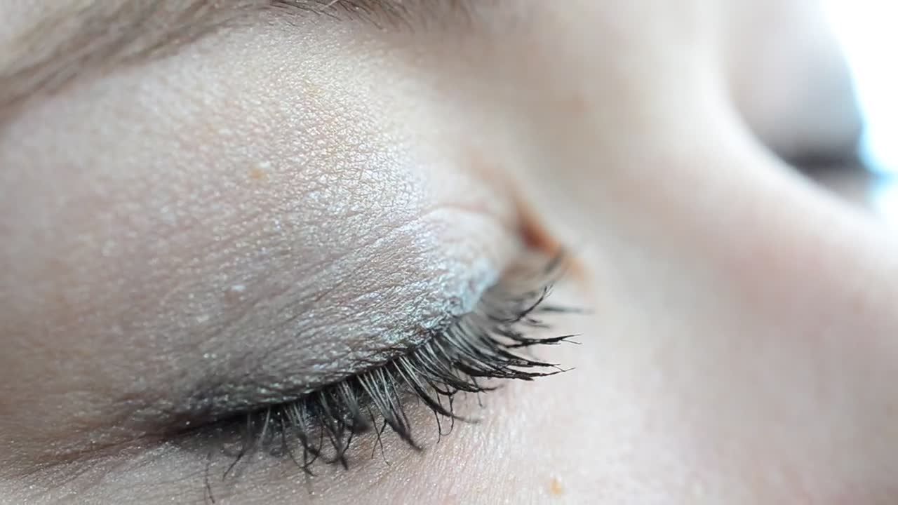 Stock Video Person Opening And Closing Eyes Macro Close Up Live Wallpaper - Free Download