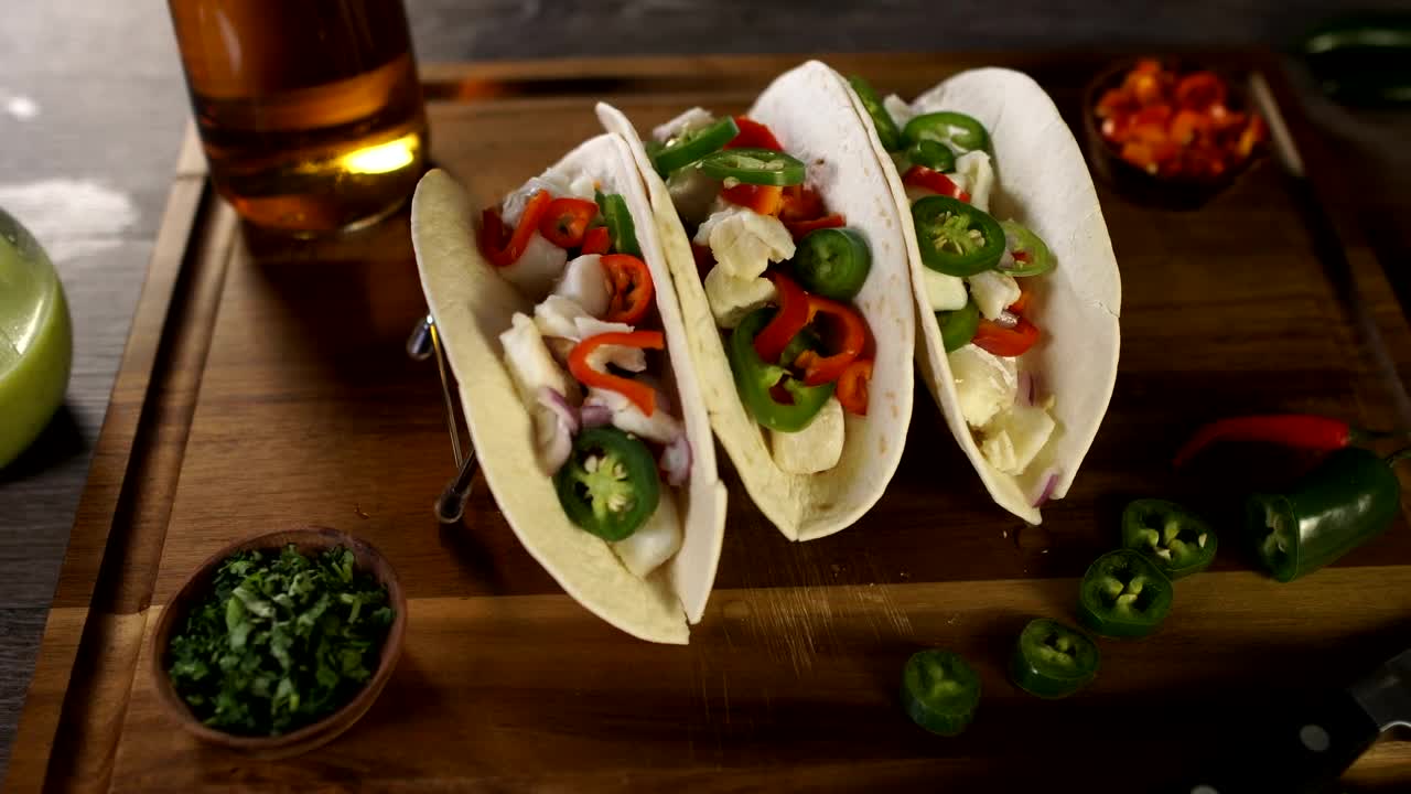 Stock Video Fish Tacos With Beer Live Wallpaper For PC - Free Download