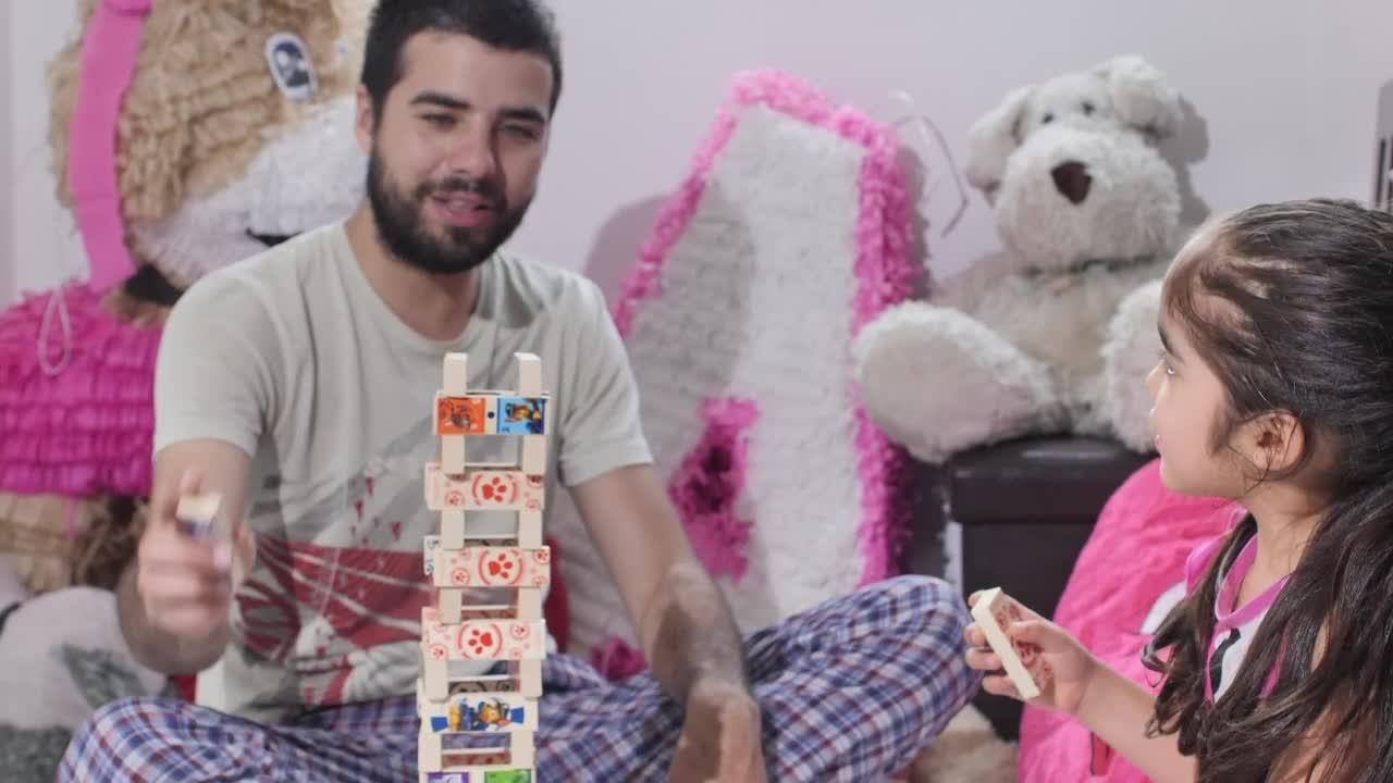 Stock Video Father And Daughter Playing Fun Making A Tower With Chips Live Wallpaper For PC - Free Download