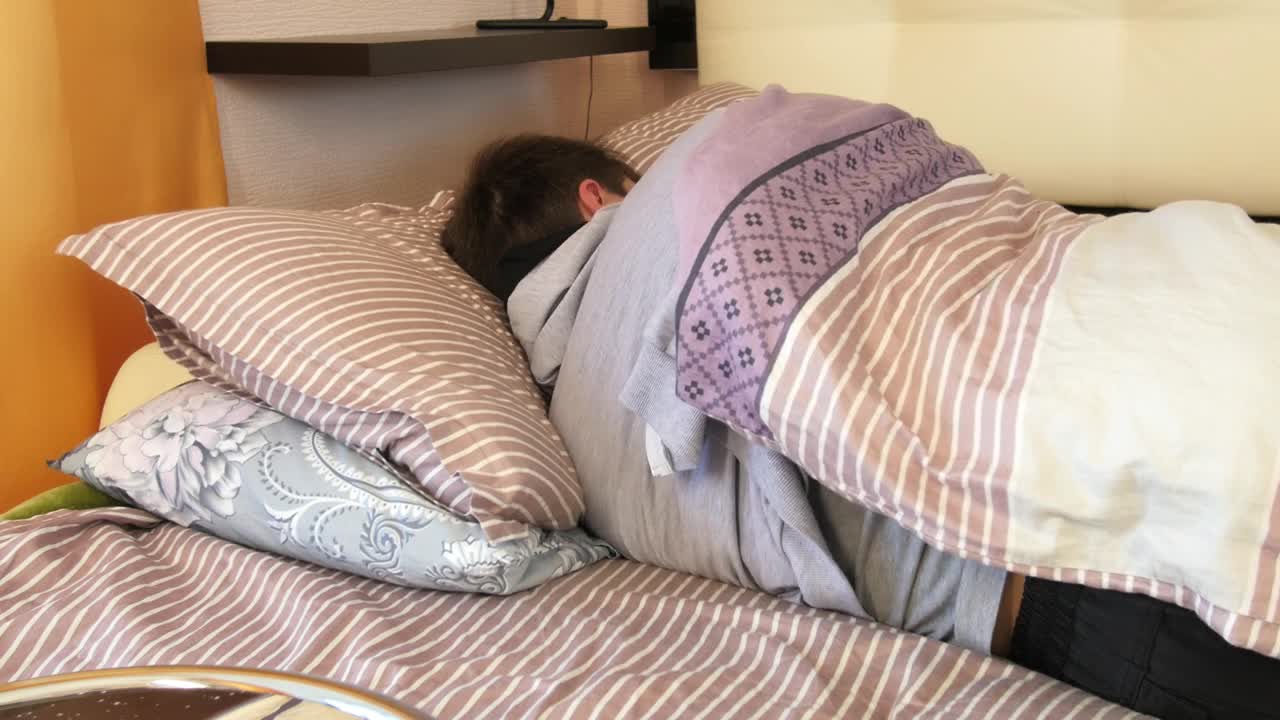 Stock Video Man Sleeping Through The Da Animated Wallpaper - Free Download