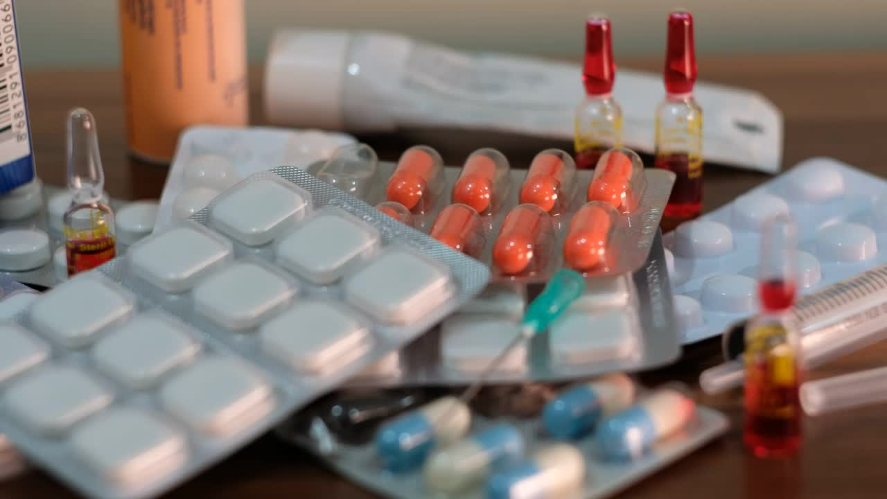 Stock Video Medications Piled U Animated Wallpaper - Free Download