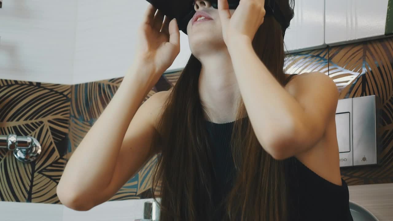 Stock Video Girl Holding A Vr Headset Live Wallpaper For PC - Free Download
