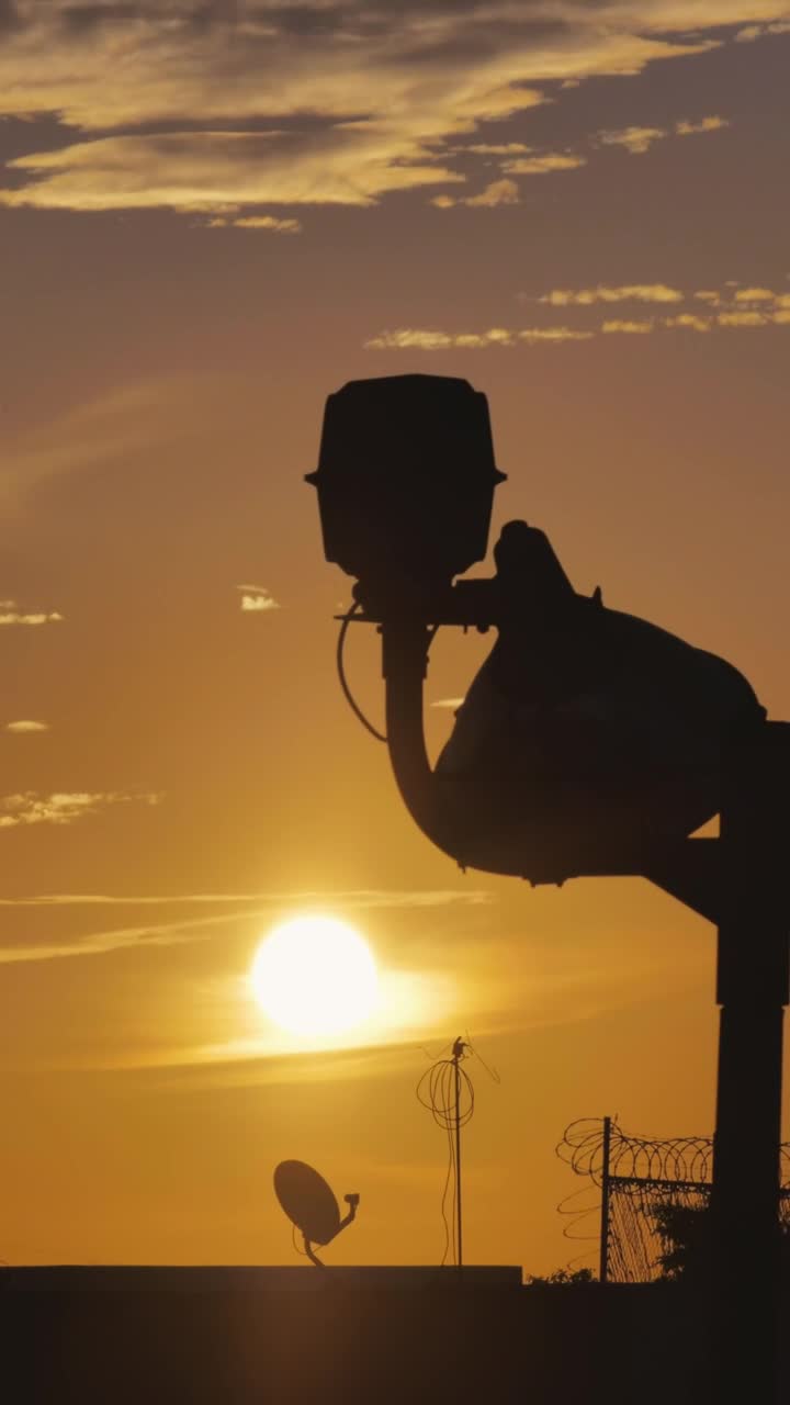 Free Stock Video Silhouette Of A Lighthouse During Sunset Live Wallpaper - Free Download