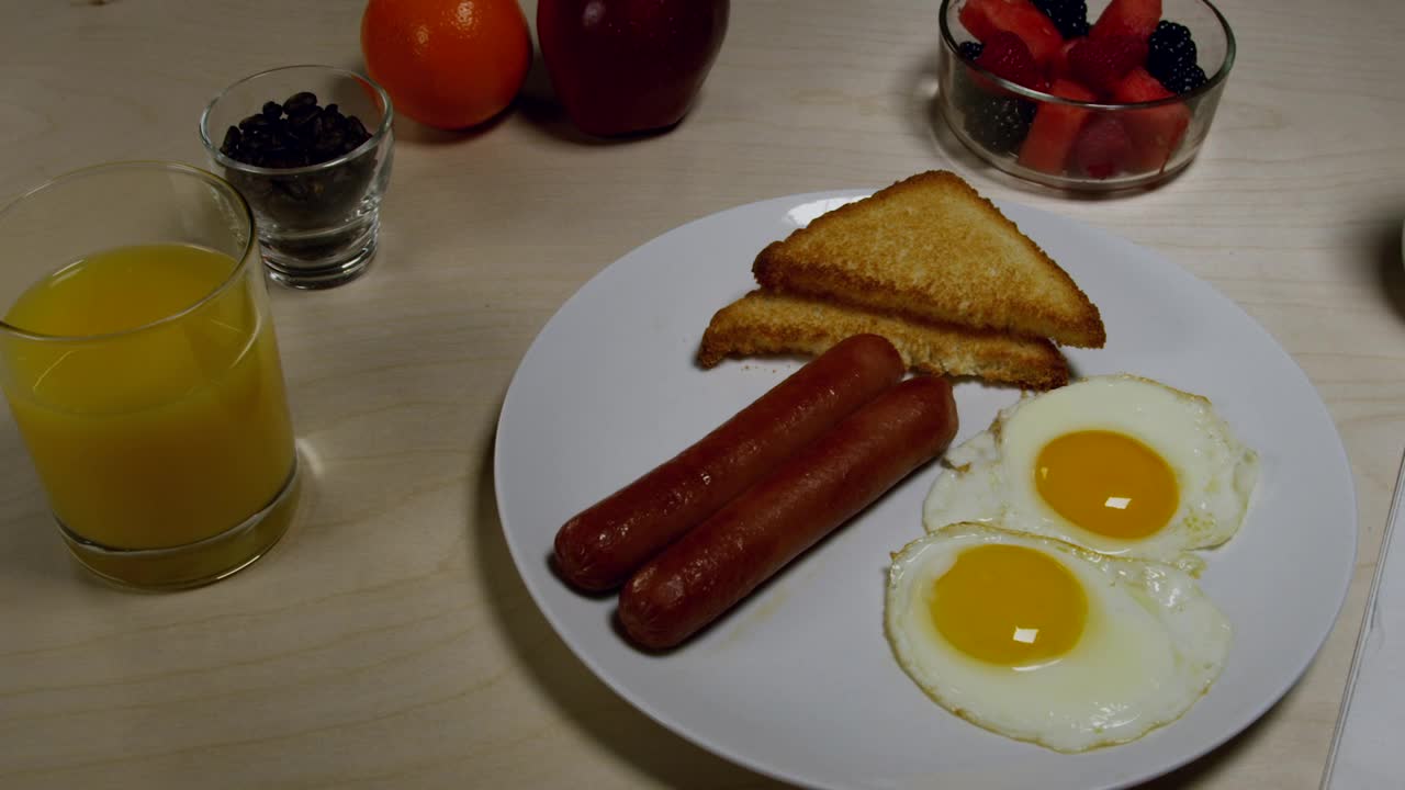 Free Stock Video Sausages With Egg And Fruits Live Wallpaper - Free Download