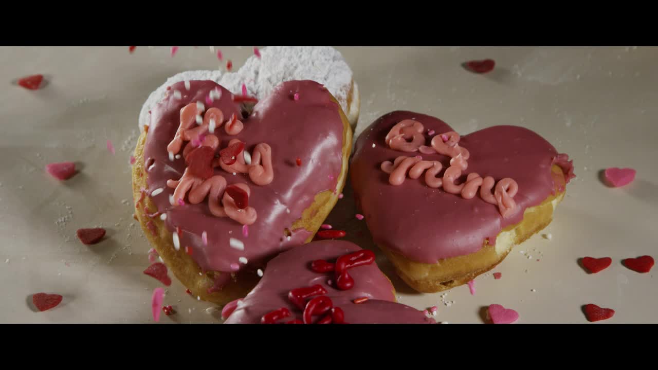 Stock Video Heart Shaped Valentines Donuts Animated Wallpaper - Free Download