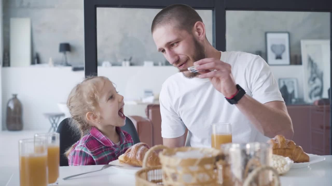 Stock Video Dad Plays Spoon Airplane With Little Girl Live Wallpaper For PC - Free Download