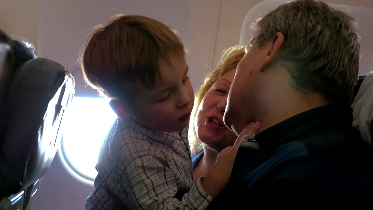 Stock Video Grandparents On A Plane Live Wallpaper For PC - Free Download