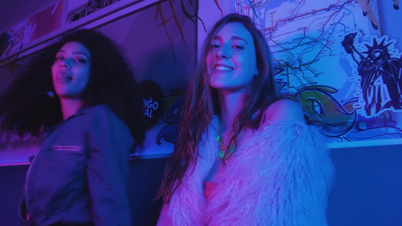 Free Stock Video Two Girls Having Fun And Dancing Live Wallpaper - Free Download