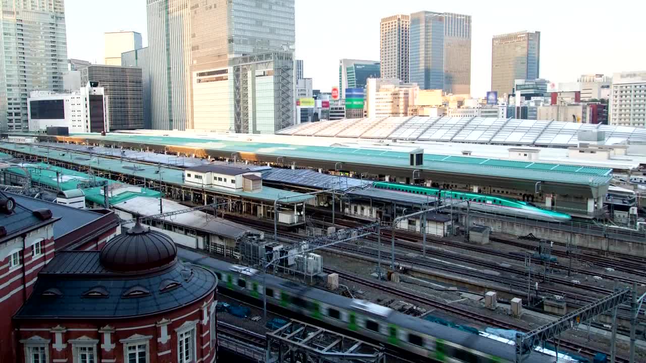 Free Video Stock tokyo train station traffic Live Wallpaper - Free Download