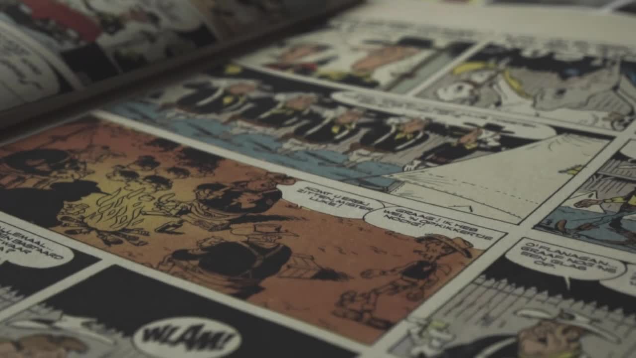 Free Stock Video Vintage Comic Book Open In A Table Live Wallpaper - Free Download