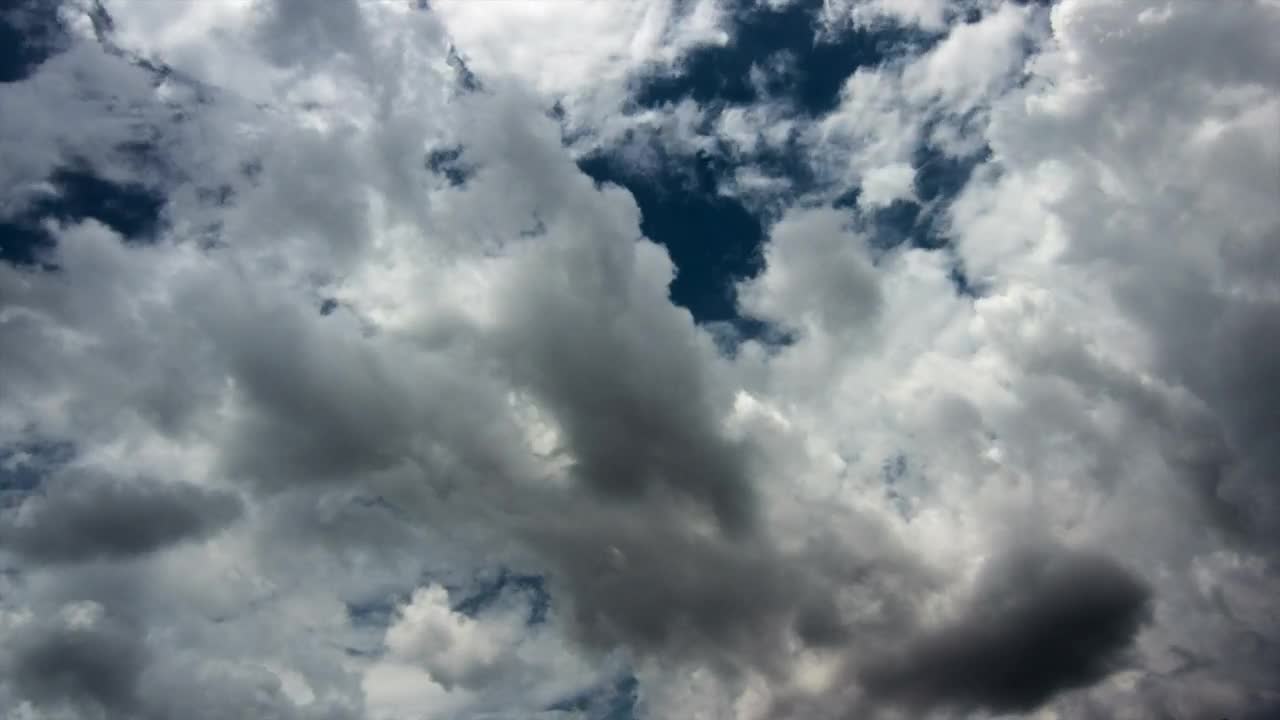 Free Video Stock timelapse of storm cloud formations Live Wallpaper - Free Download