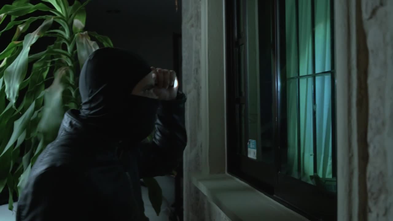 Free Stock Video Silent Thief Leaning Out Of A House Window Live Wallpaper - Free Download