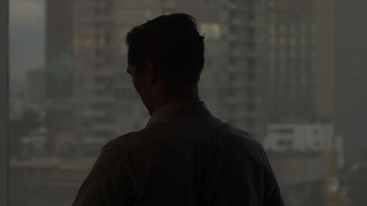 Stock Video Man Putting On A Jacke Animated Wallpaper - Free Download