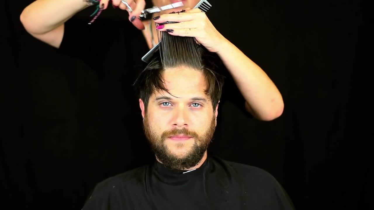 Stock Video Man Getting A Haircut Animated Wallpaper - Free Download