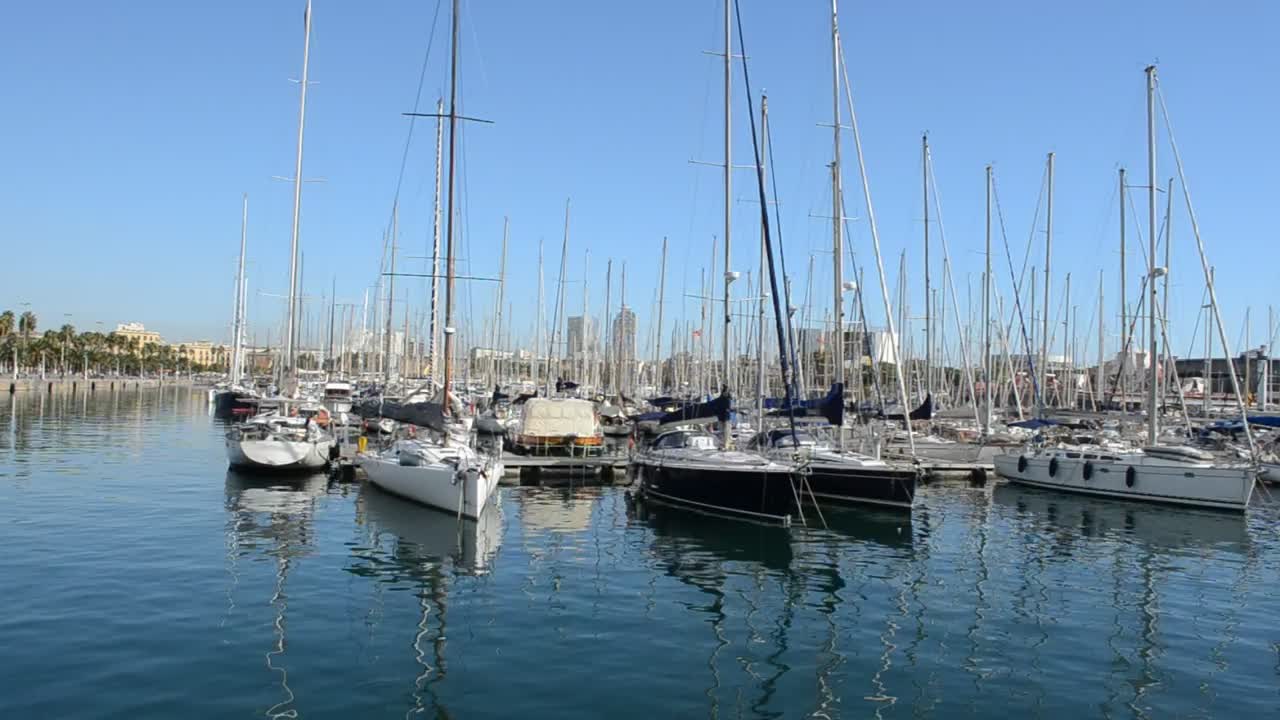 Free Stock Video Sailboats Anchored In A Harbor Live Wallpaper - Free Download
