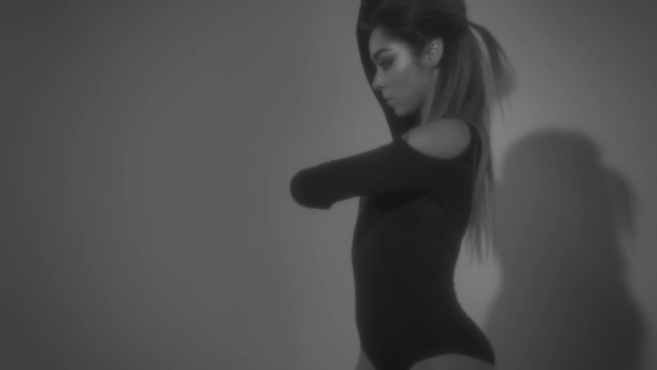 Free Stock Video Young Girl Dancing A Black And White Choreography Live Wallpaper - Free Download