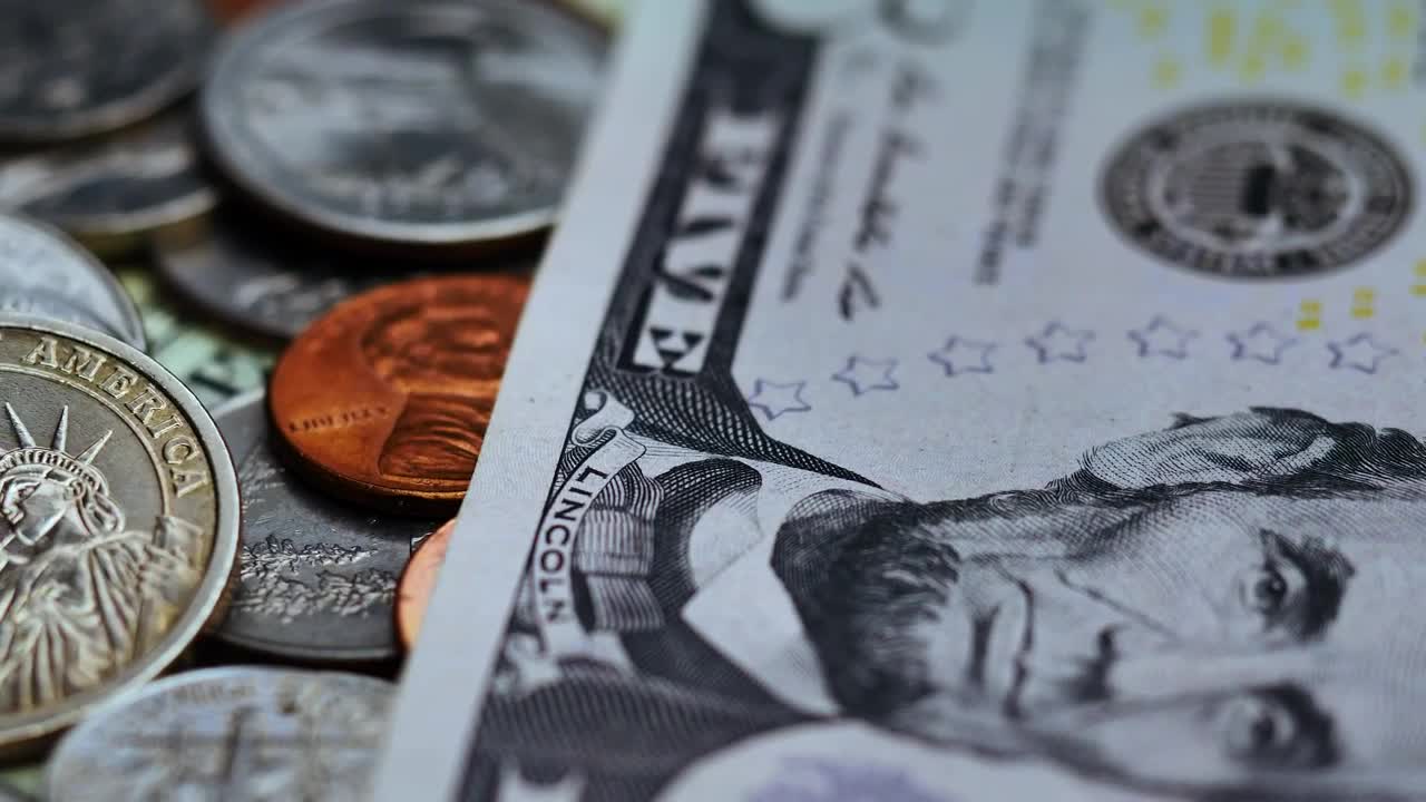 Free Stock Video Scrambled American Coins And Bills Seen Very Close Live Wallpaper - Free Download