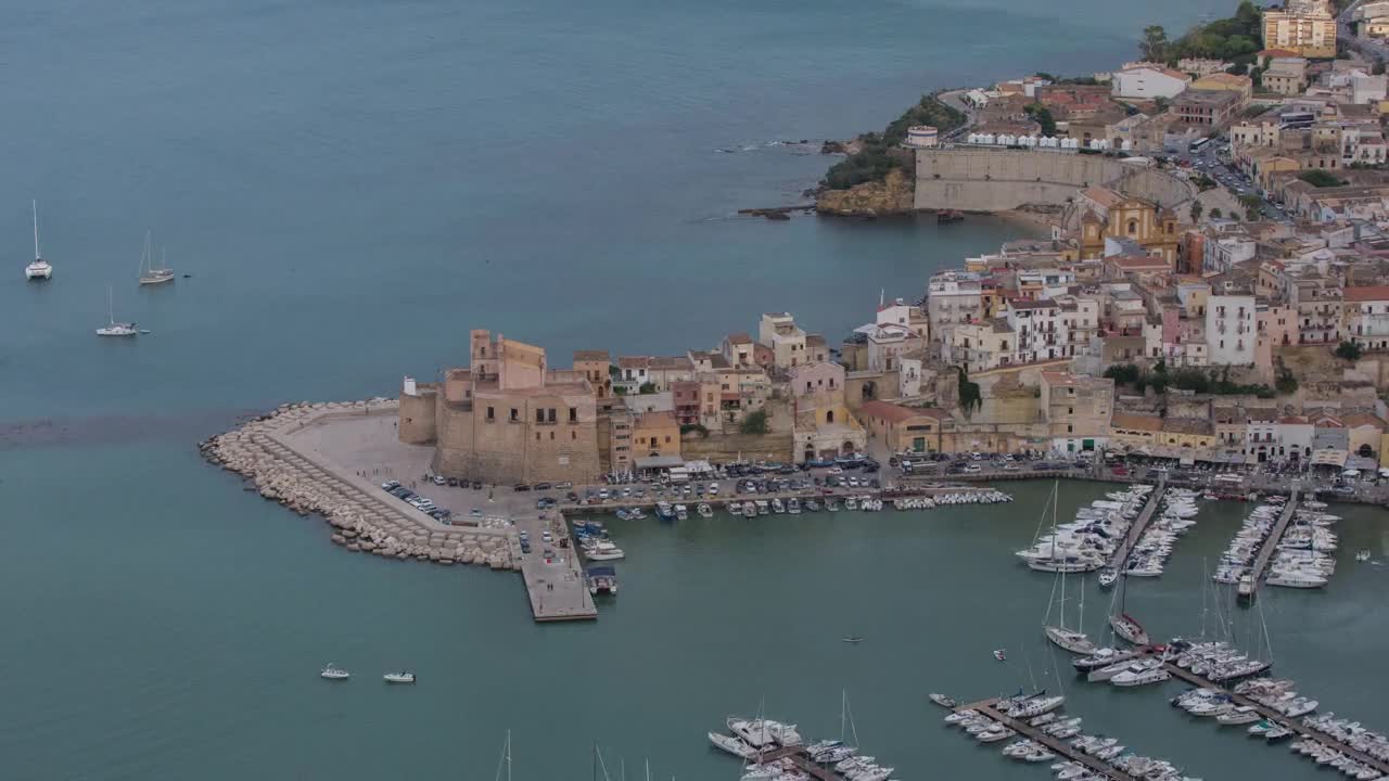 Stock Footage View Of The Marina And The Port Of An Italian Live Wallpaper - Free Download